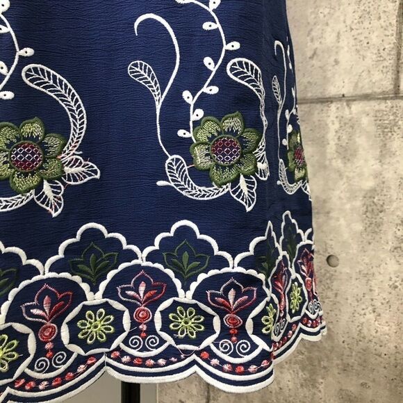🆕 Love Kuza Navy Embroidered Floral Scalloped Ruffle Shift - Picture 5 of 11